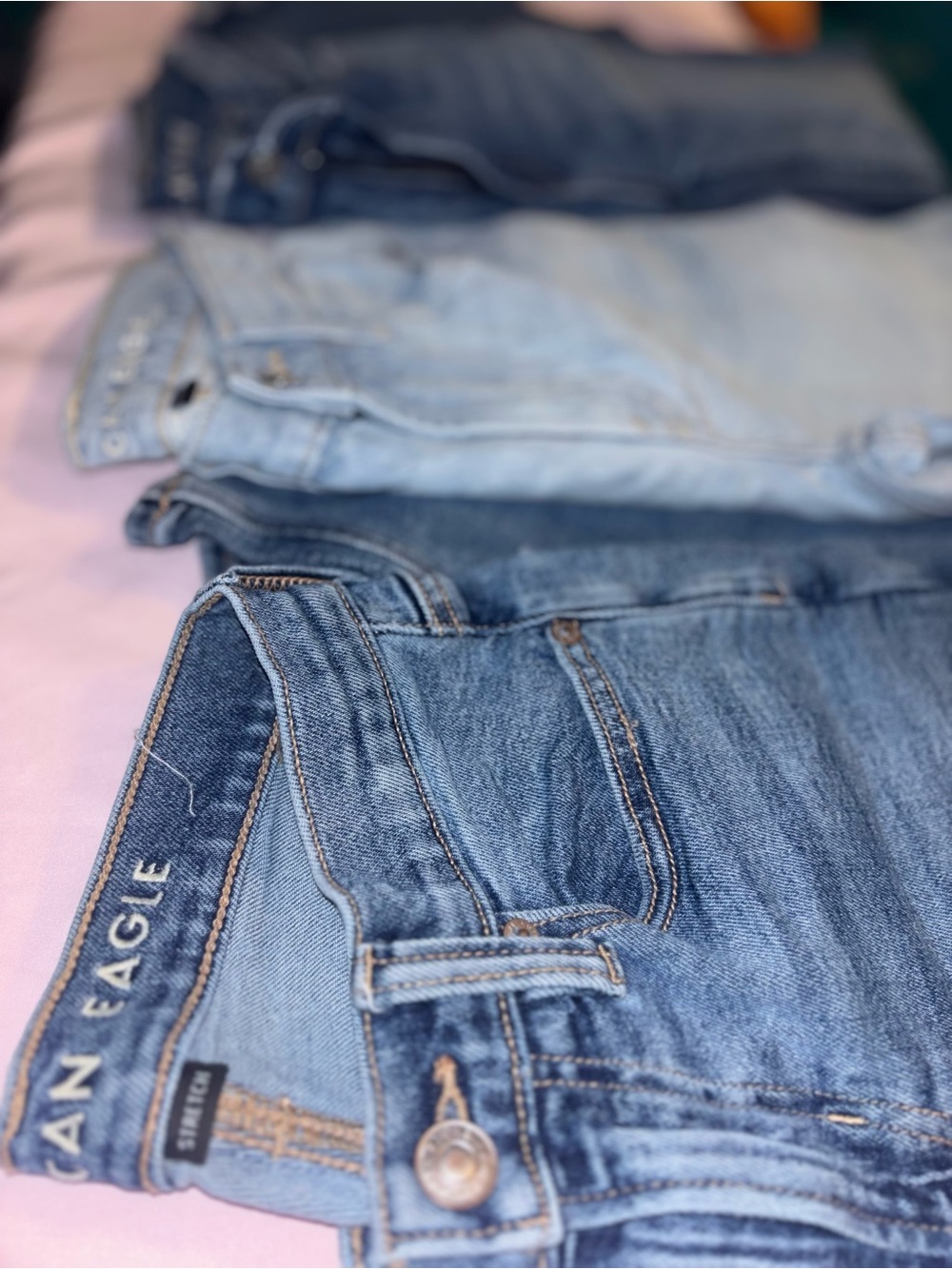 American Eagle Outfitters Women's Blue Denim Jeans - Medium Wash